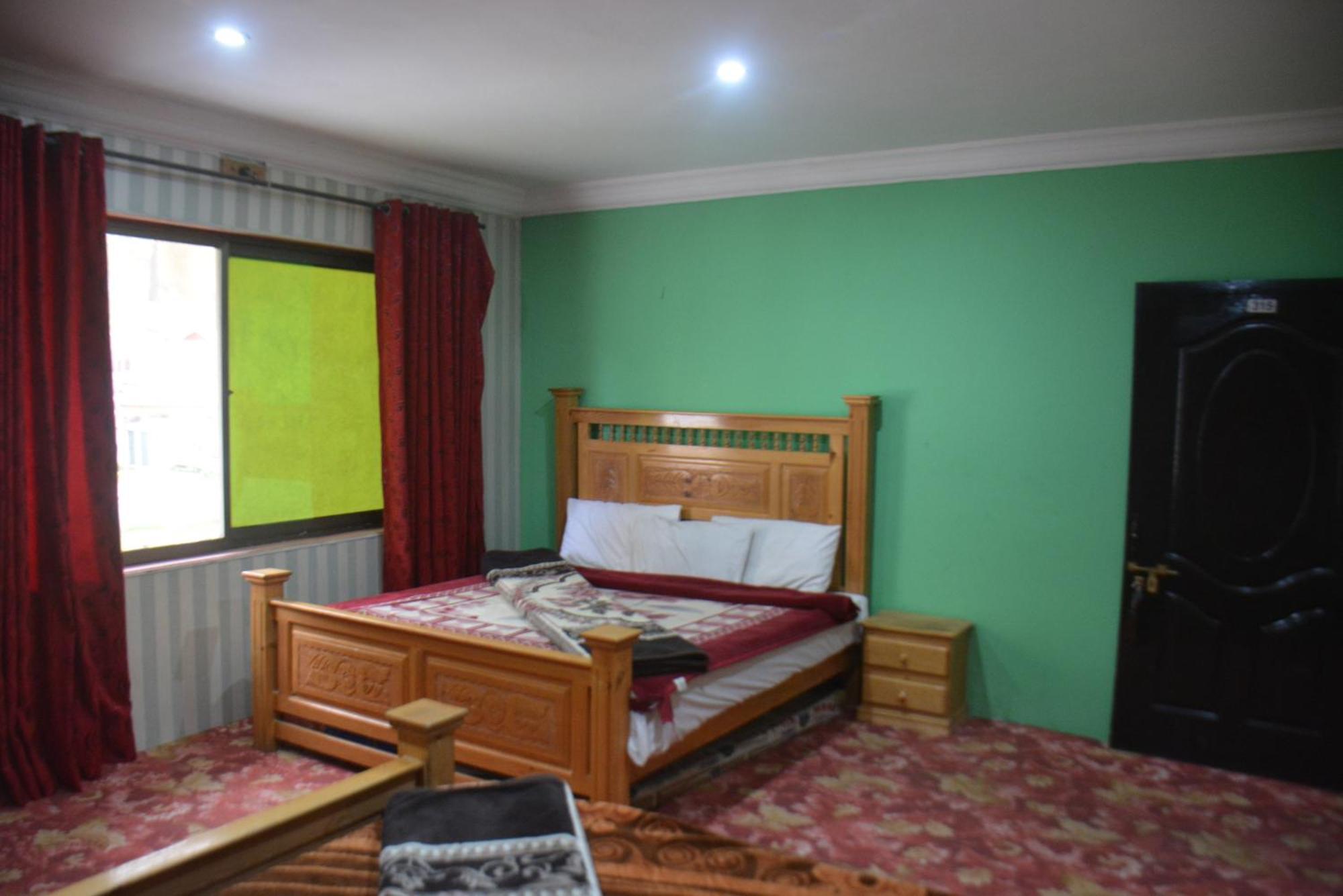 Hotel Pine Hills, Naran Exterior photo