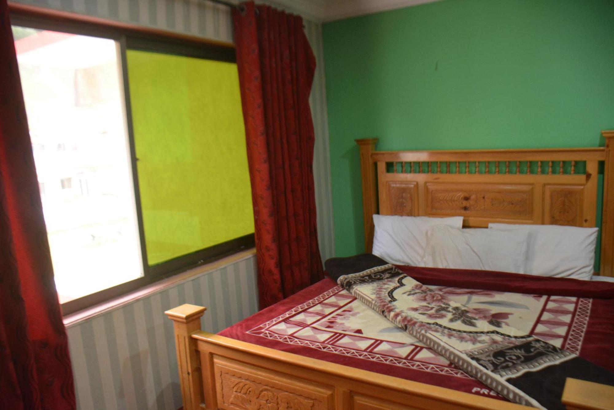Hotel Pine Hills, Naran Exterior photo